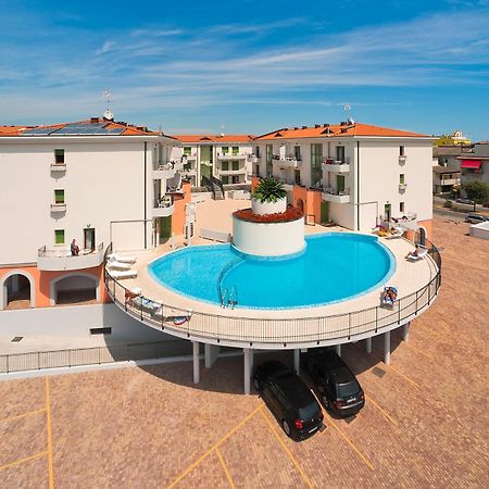 Residence Galleria Gran Mado Caorle Exterior photo