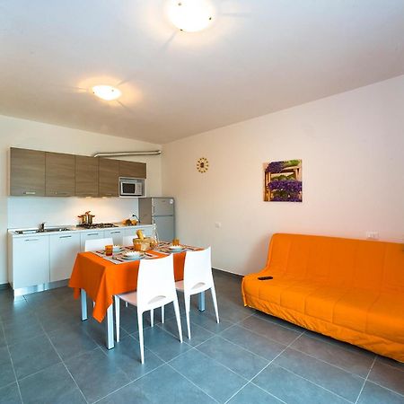 Residence Galleria Gran Mado Caorle Exterior photo